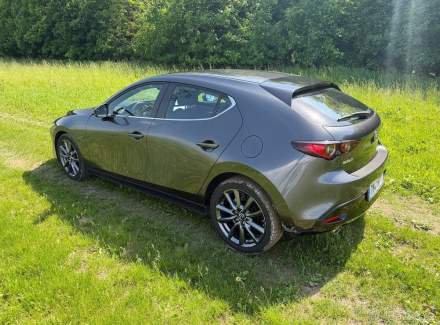 Mazda - 3