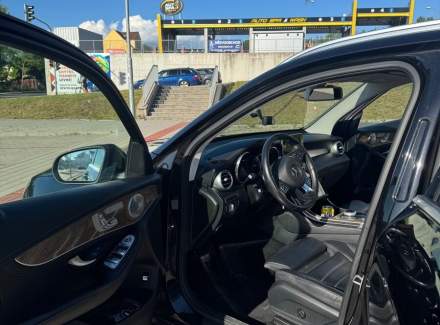 Mercedes-Benz - GLC