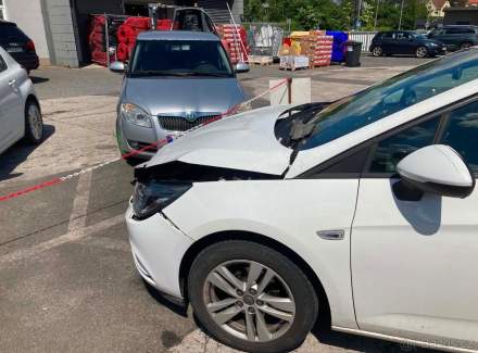 Opel - Astra