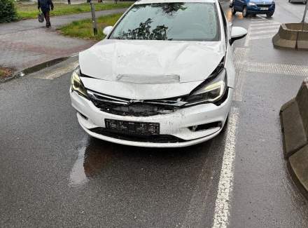 Opel - Astra