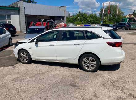 Opel - Astra