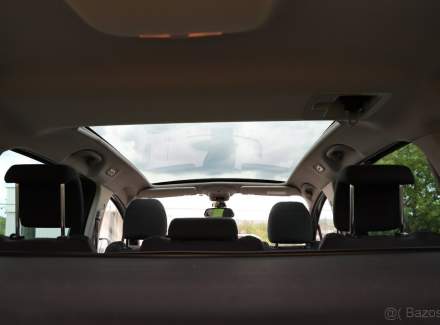 Peugeot - 5008