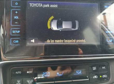 Toyota - Auris
