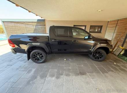 Toyota - Hilux