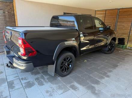 Toyota - Hilux