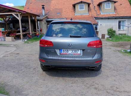 Volkswagen - Touareg