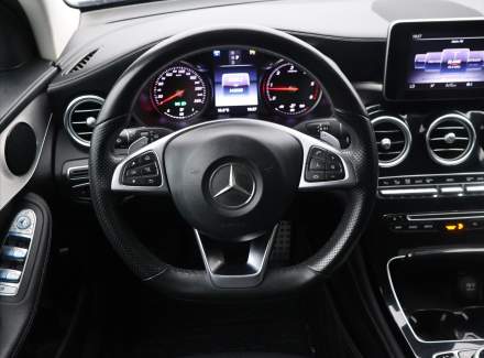 Mercedes-Benz - GLC