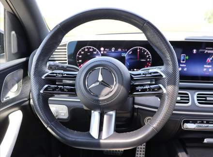 Mercedes-Benz - GLE