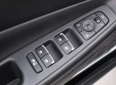 Hyundai - Santa FE