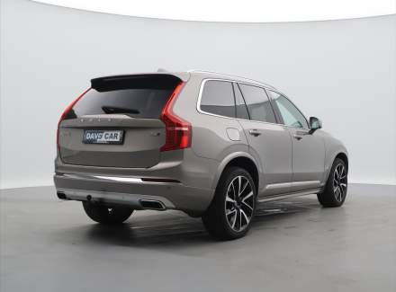 Volvo - XC90