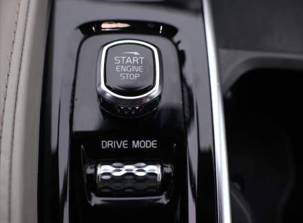 Volvo - XC90