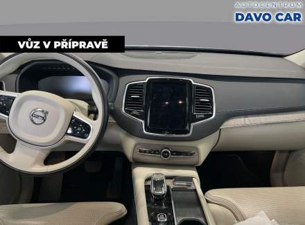 Volvo - XC90