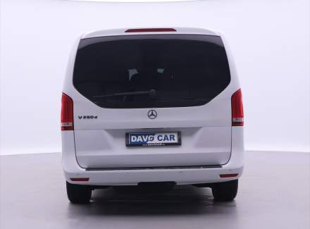 Mercedes-Benz - V-class