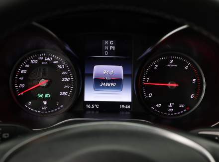 Mercedes-Benz - V-class