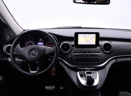Mercedes-Benz - V-class