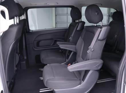 Mercedes-Benz - V-class