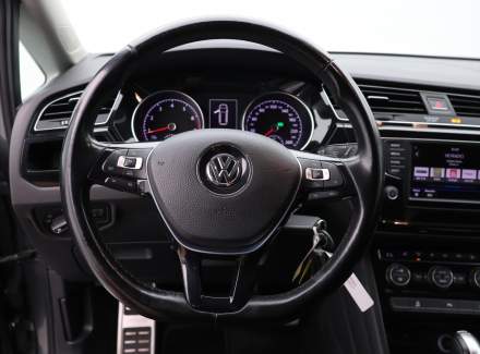 Volkswagen - Touran