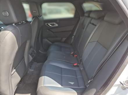 Land Rover - Range Rover Velar