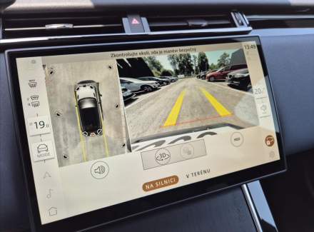 Land Rover - Range Rover Velar