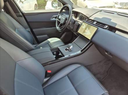 Land Rover - Range Rover Velar