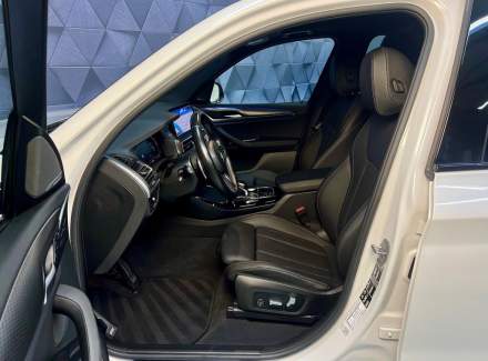 BMW - X3