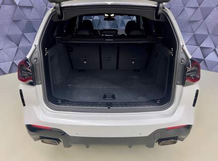 BMW - X3