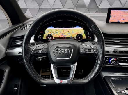 Audi - Q7