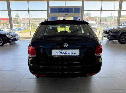 Volkswagen - Golf