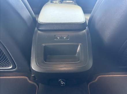 Volvo - S90
