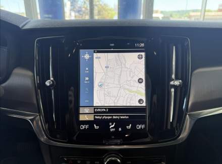Volvo - S90