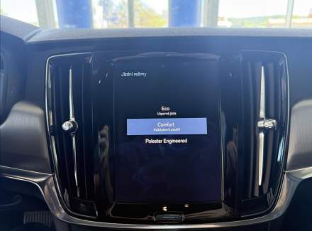 Volvo - S90