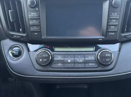 Toyota - RAV 4
