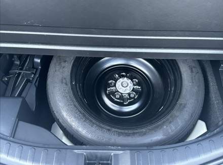 Toyota - RAV 4