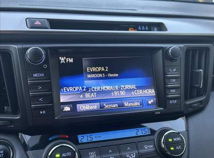 Toyota - RAV 4