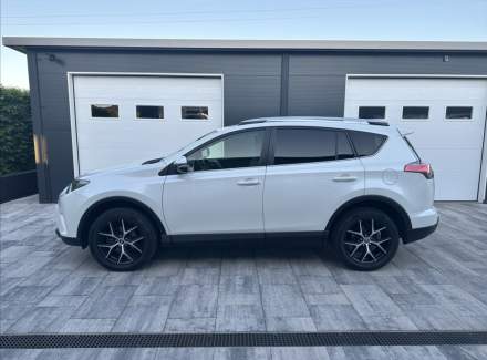 Toyota - RAV 4