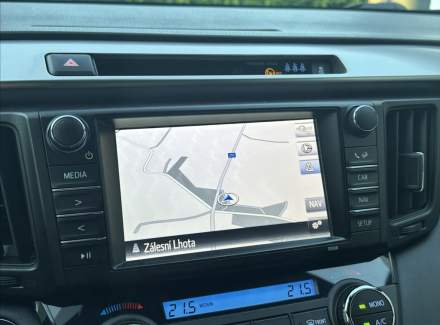 Toyota - RAV 4