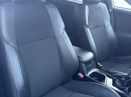 Toyota - RAV 4