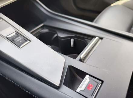 Peugeot - 308