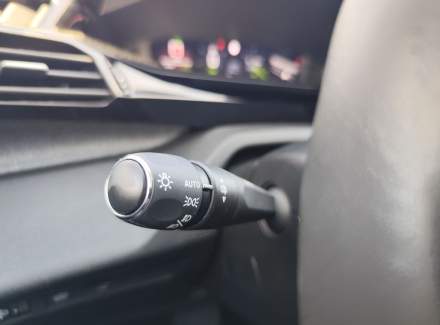 Peugeot - 308