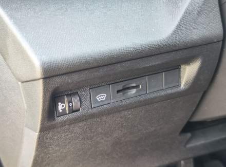 Peugeot - 308