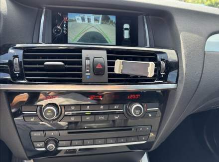 BMW - X3