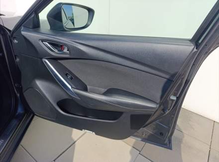 Mazda - 6