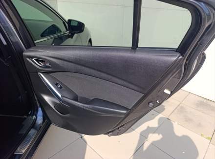Mazda - 6