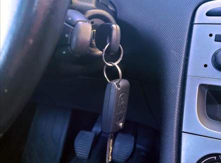 Peugeot - 308