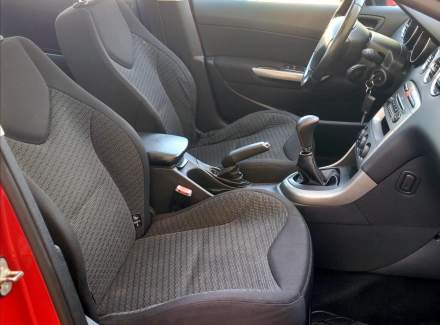 Peugeot - 308