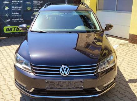 Volkswagen - Passat