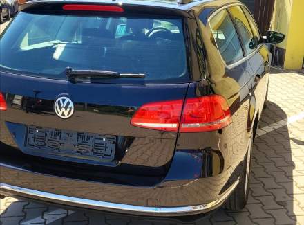 Volkswagen - Passat