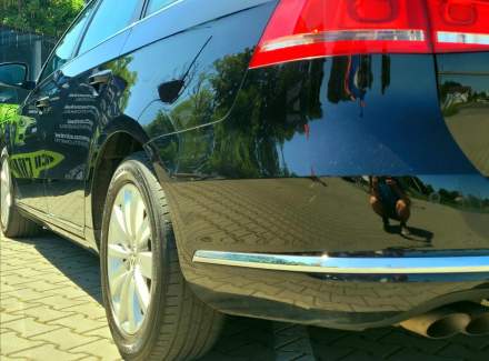 Volkswagen - Passat