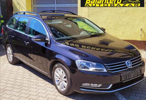 Volkswagen - Passat