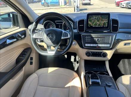 Mercedes-Benz - GLE